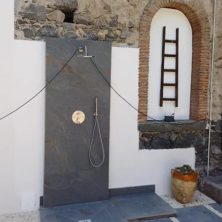 La Rosa Dell'etna